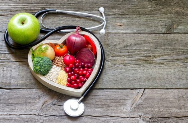 Dengeli, sağlıklı bir diyet, varisli damarları başarılı bir şekilde tedavi etmenin anahtarıdır. 